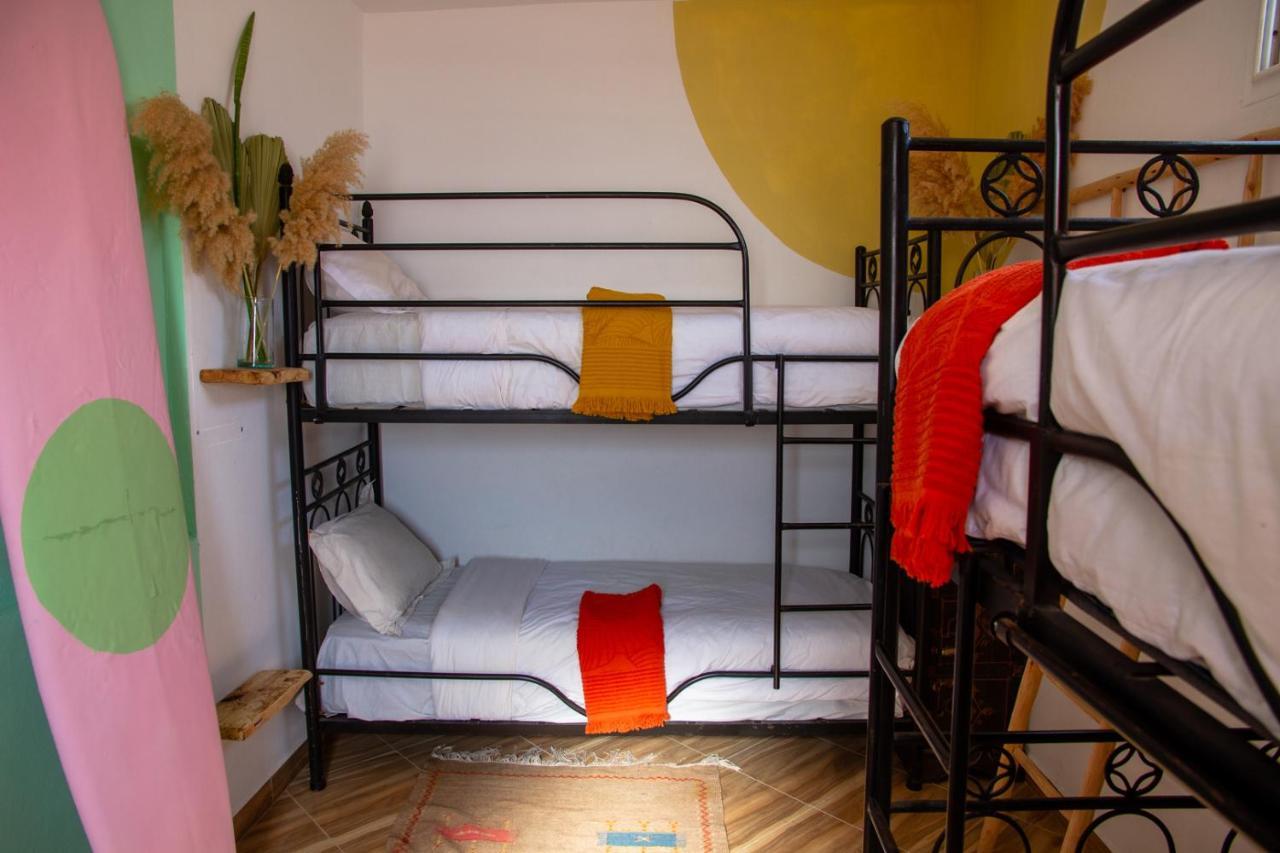 Amayour Surf Hostel 塔哈佐特 外观 照片