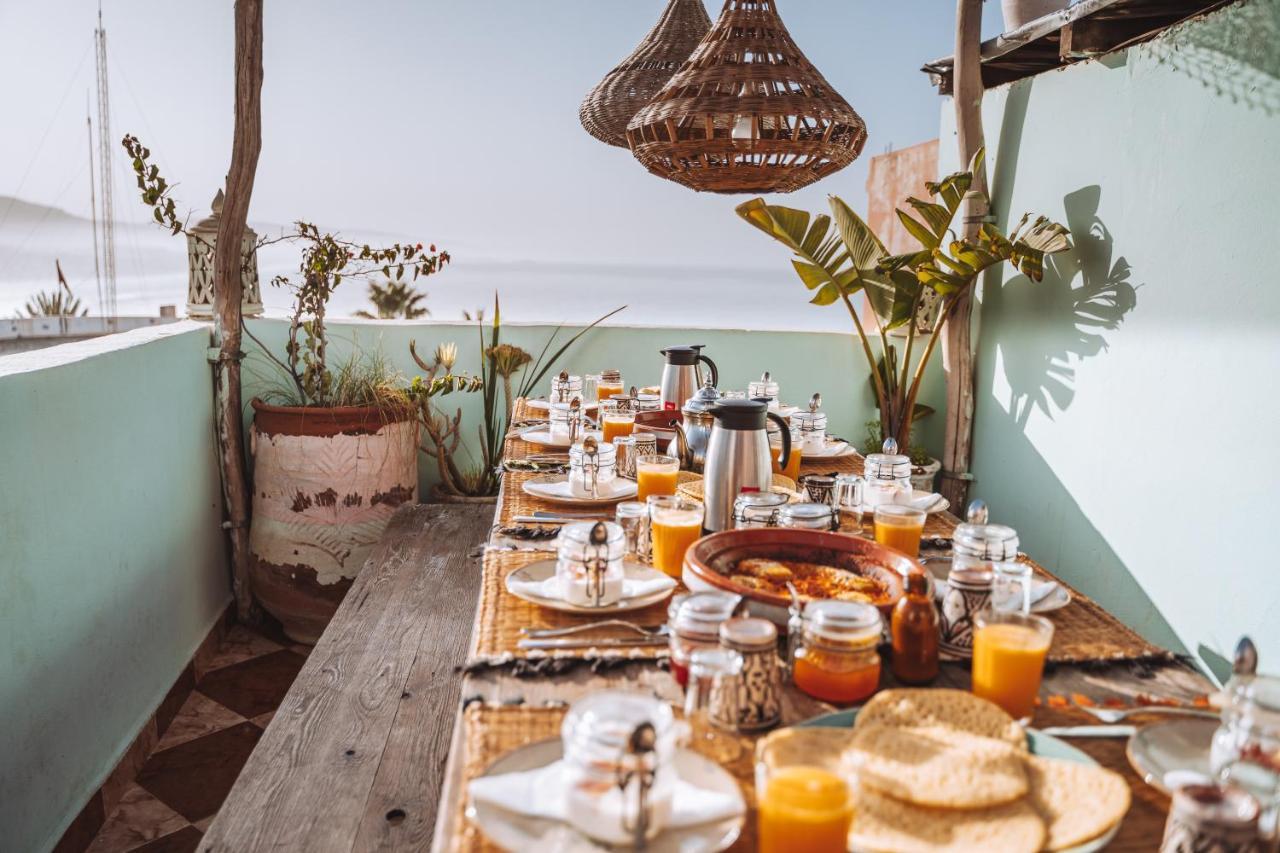 Amayour Surf Hostel 塔哈佐特 外观 照片